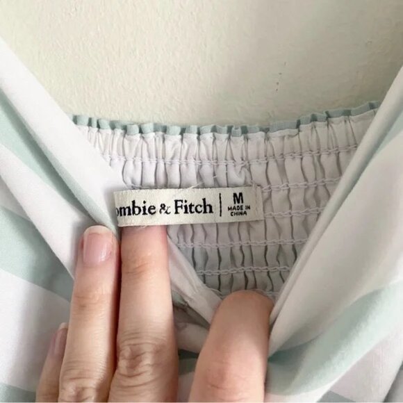 Abercrombie & Fitch Puff Sleeve Striped Midi Dress - Picture 7 of 7